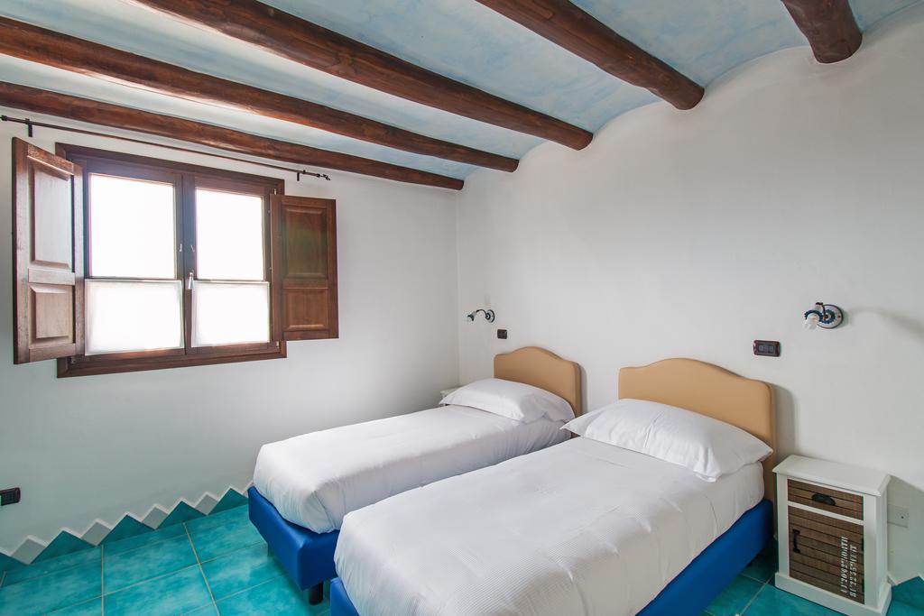 Villa Casa La Vela Cala Liberotto Exterior foto